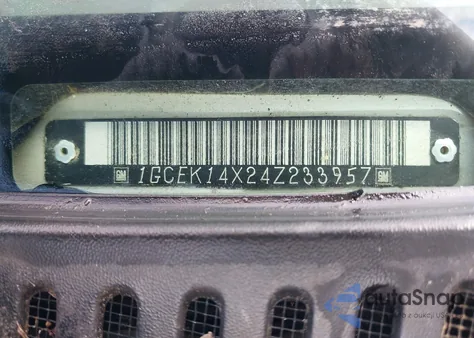 2004 Chevrolet Silverado 1500 Work Truck from USA, damaged, VIN 1GCEK14X24Z233957